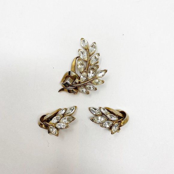 Trifari jewelry shop for sale